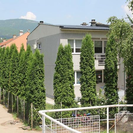 Apartman Kej Пирот Екстериор снимка
