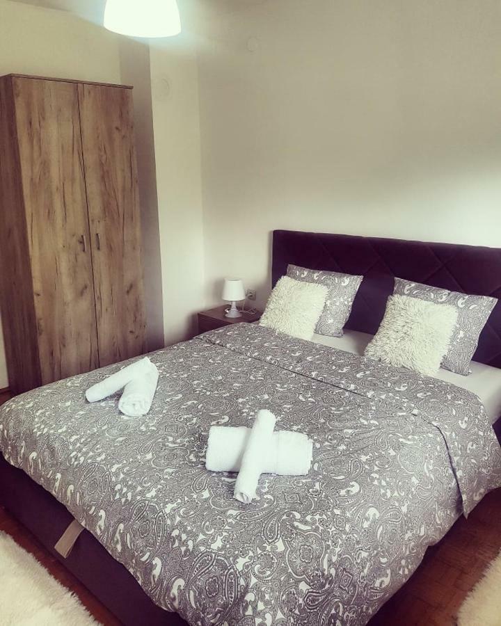 Apartman Kej Пирот Екстериор снимка
