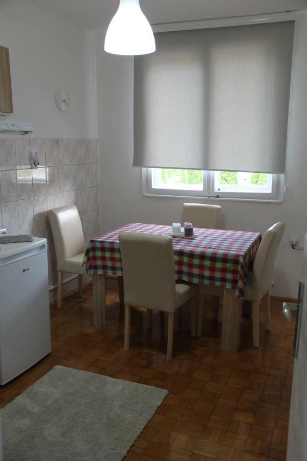 Apartman Kej Пирот Екстериор снимка