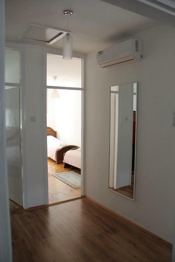 Apartman Kej Пирот Екстериор снимка
